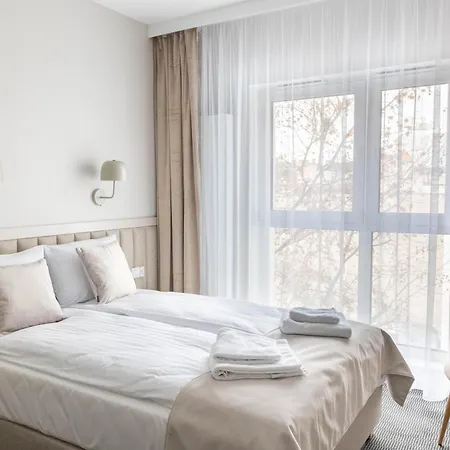 Wolnosci 6 Self Check-in 24h Poznan