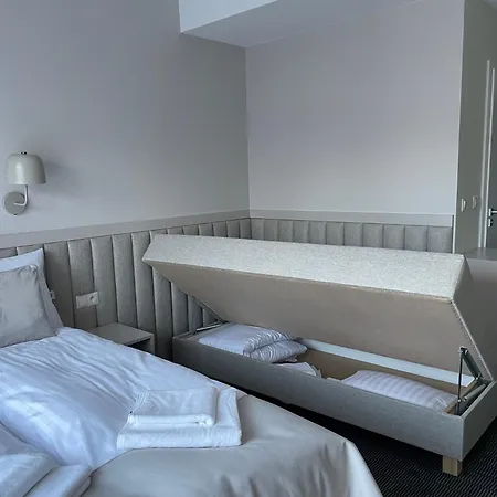 Wolnosci 6 Self Check-in 24h Apartment *