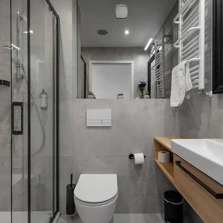 Wolnosci 6 Self Check-in 24h Apartment *