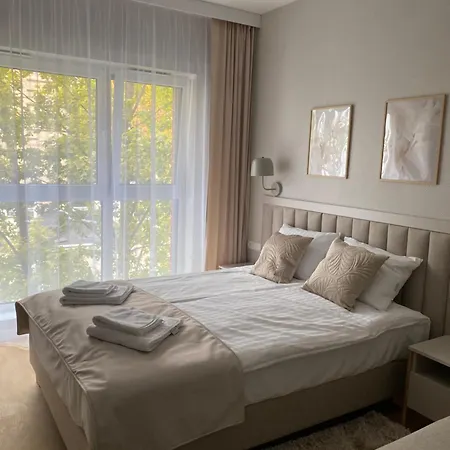 Wolnosci 6 Self Check-in 24h *