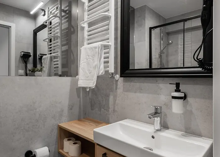 Wolnosci 6 Self Check-in 24h דירה פוזנן